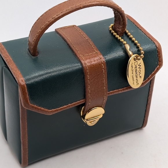 WOLF Jewelry - Wolf Designs Green and Brown Mini Jewelry Box Vintage